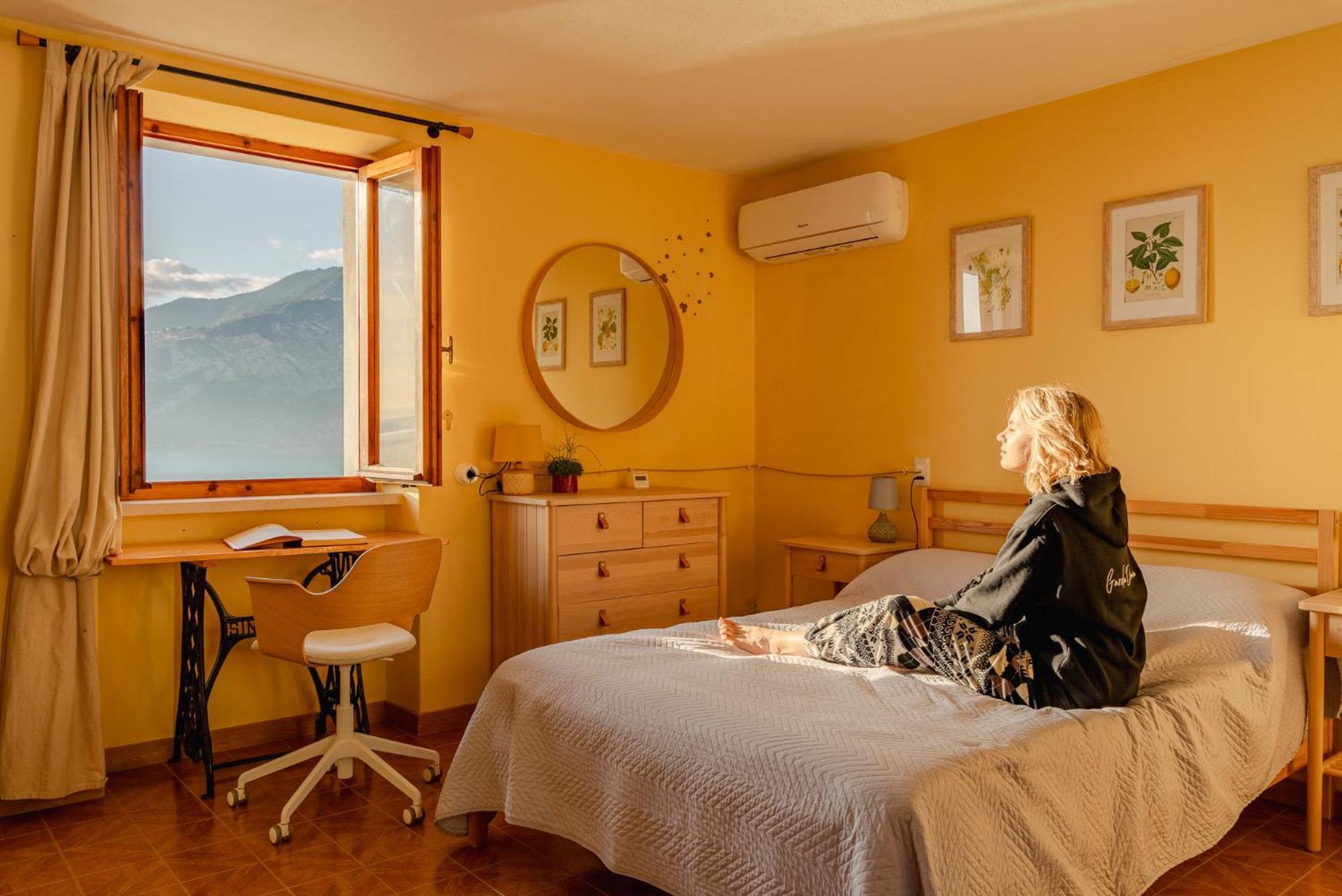 Garda Doma Bed & Breakfast Brenzone sul Garda Bagian luar foto