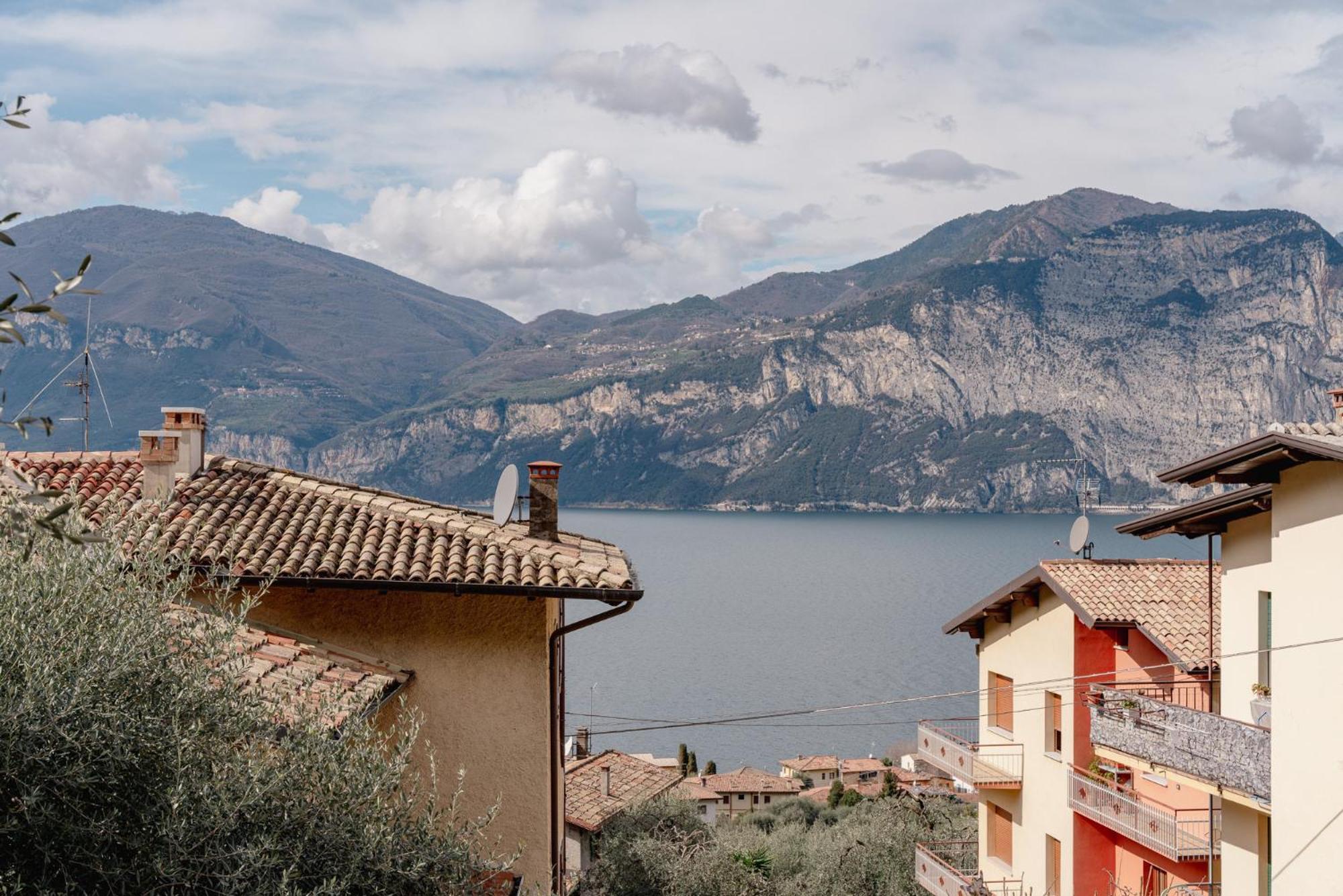 Garda Doma Bed & Breakfast Brenzone sul Garda Bagian luar foto