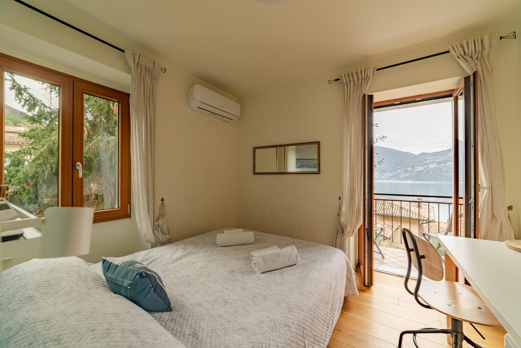 Garda Doma Bed & Breakfast Brenzone sul Garda Bagian luar foto