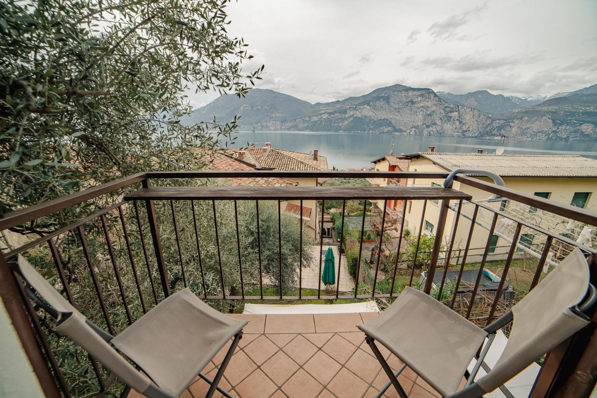 Garda Doma Bed & Breakfast Brenzone sul Garda Bagian luar foto