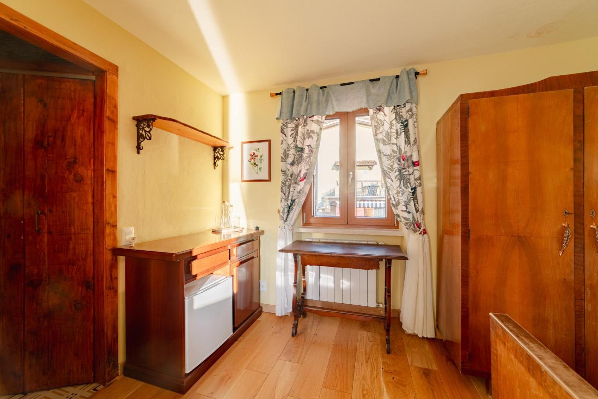 Garda Doma Bed & Breakfast Brenzone sul Garda Ruang foto